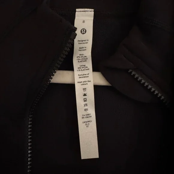 Lululemon Define Jacket 🖤 - Picture 5 of 8